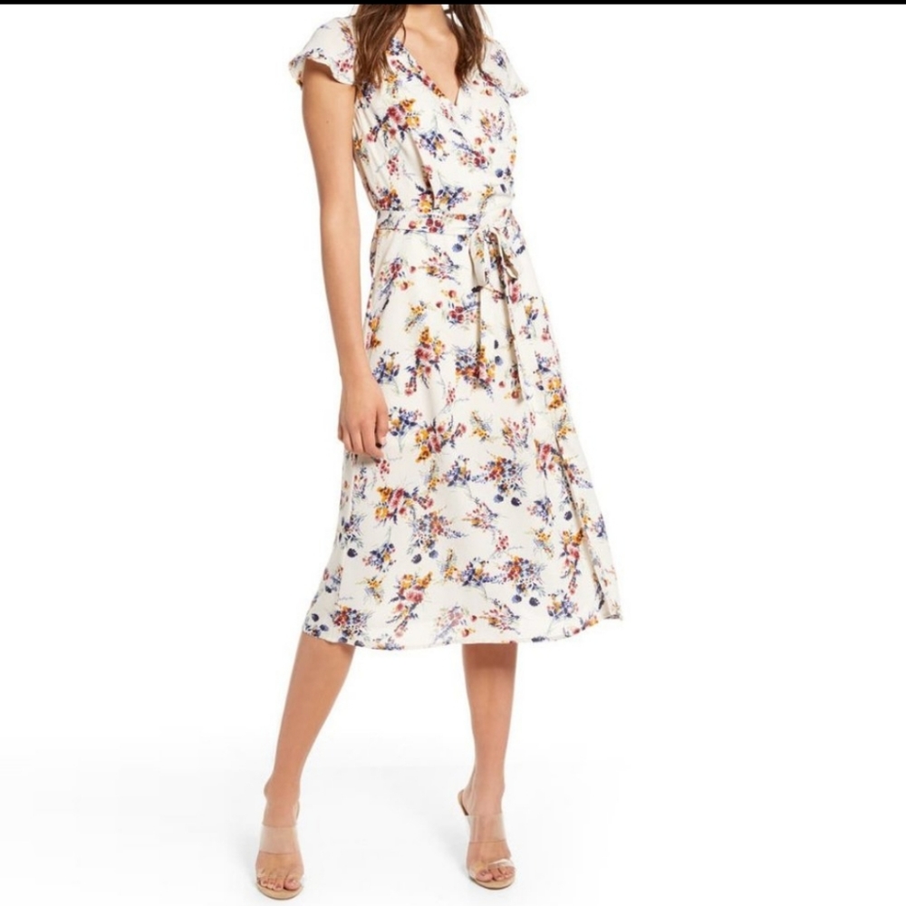 NWT Row A wrap floral dress